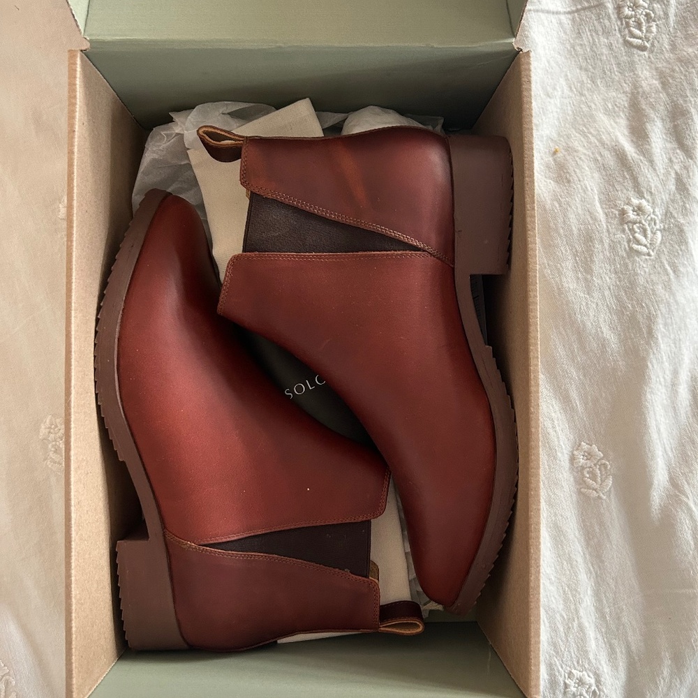 Nisolo Everyday Chelsea Boot